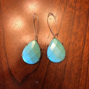 Kendra Scott drop earrings
